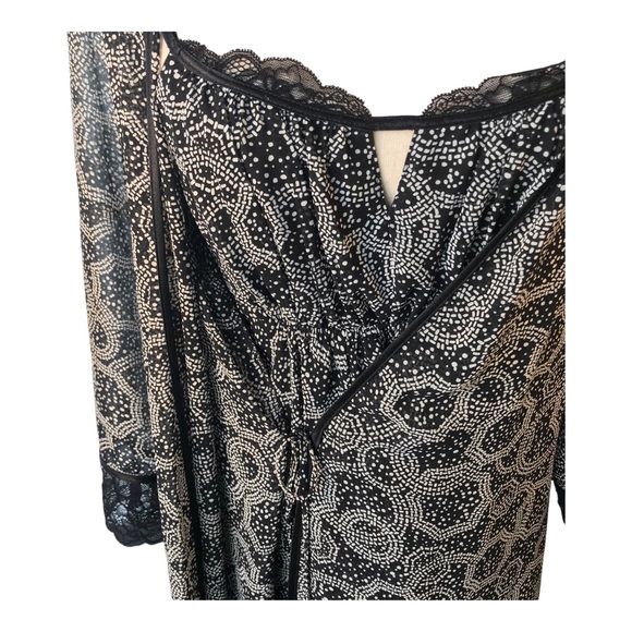 Oscar de la Renta Pink Label Gown and Robe - Picture 11 of 16